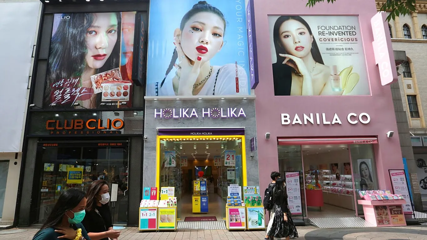 تصویر اصلی مطلب: سئول در صادرات لوازم آرایشی از پاریس پیشی میگیرد