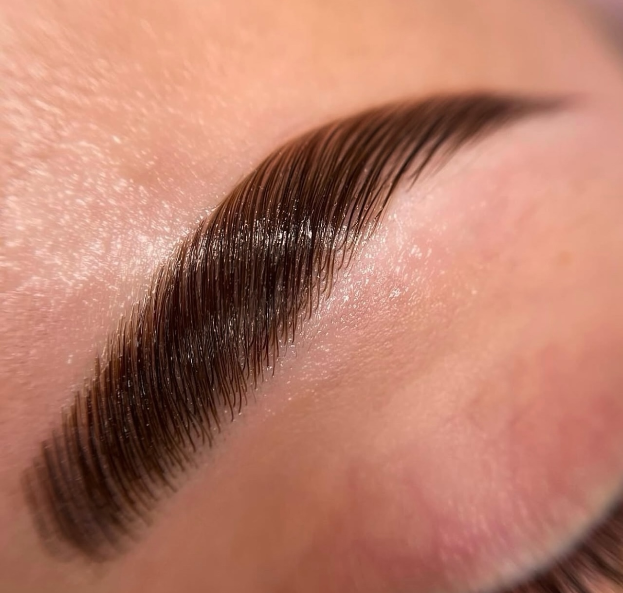 لیفت و لمینت مژه و ابرو